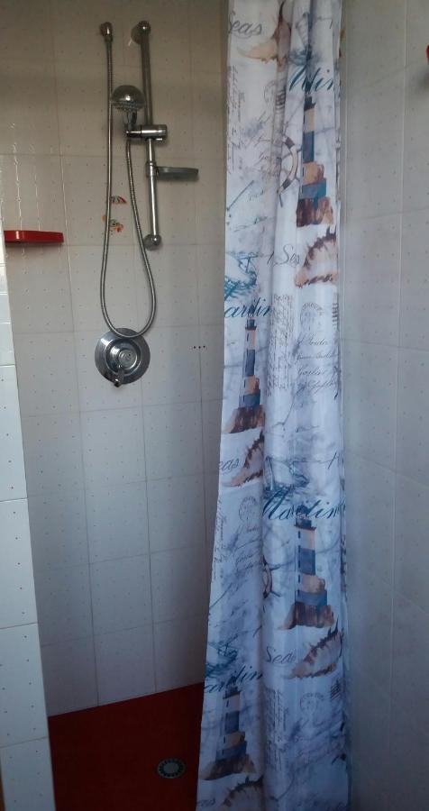 Appartamento Indipendente Nardy-Ros Torre dell'Orso Luaran gambar